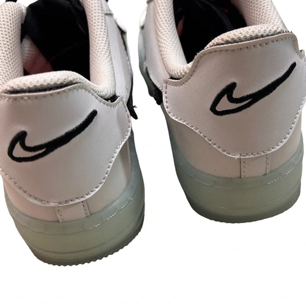 Nike Air Force 1 white black interchangeable Nike swoosh low rise sneakers 5.5